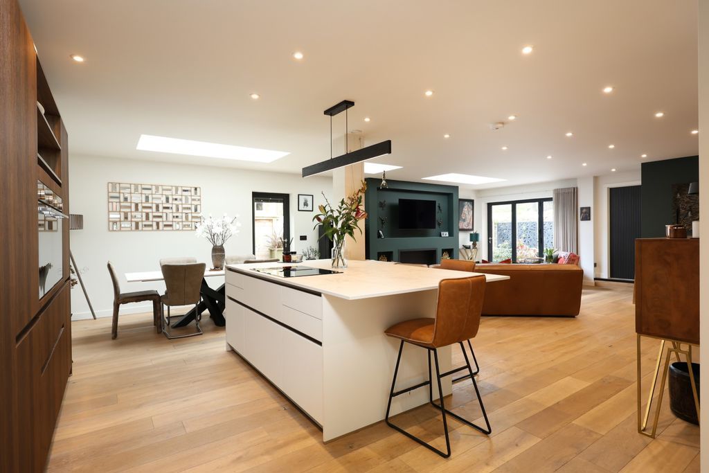 Property photo 1 of 20 Open-Plan Kitchen Entertaining Space