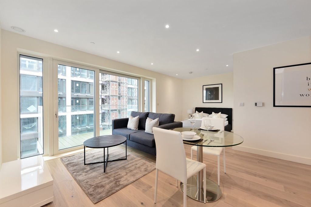 Property photo 1 of 9 Studio Apartment For Rent