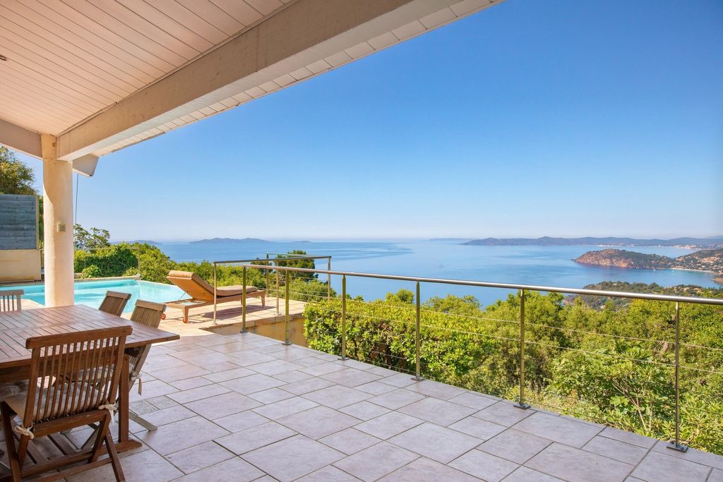 Property photo 1 of 13 Spectacular Sea Views From This Property In Rayol Canadel Haut