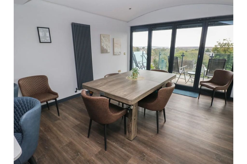Additional image 13 of 3 bed flat for saleNarberth Road, Tenby SA70