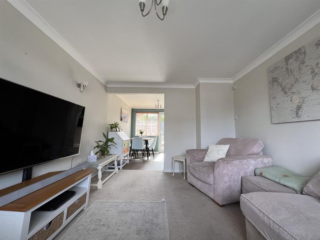 Property photo 3 of 17 Thumbnail_Img_5866.Jpg