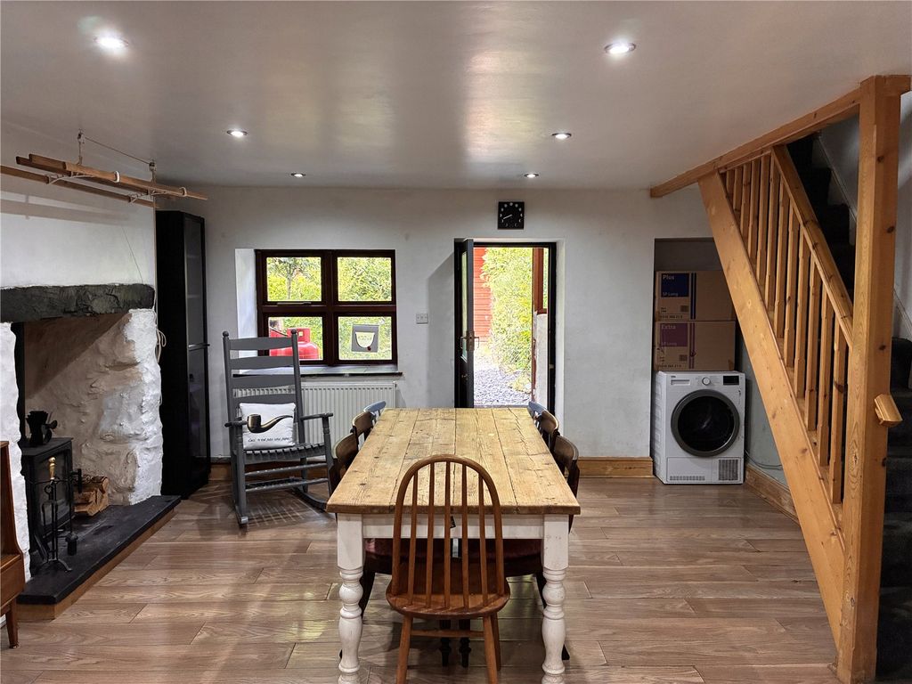 Property photo 3 of 16 Picture No. 09