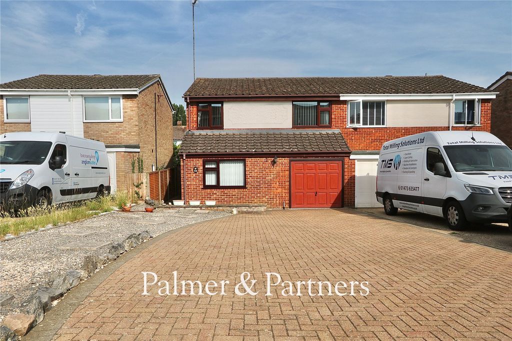 Property photo 1 of 38 Picture No. 03