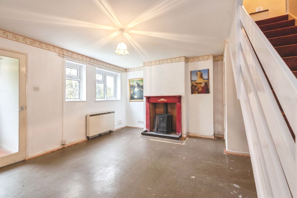 Property photo 3 of 13