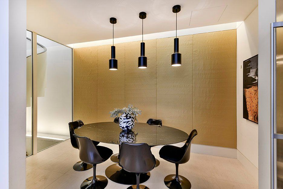 Property photo 3 of 11 Dining Area