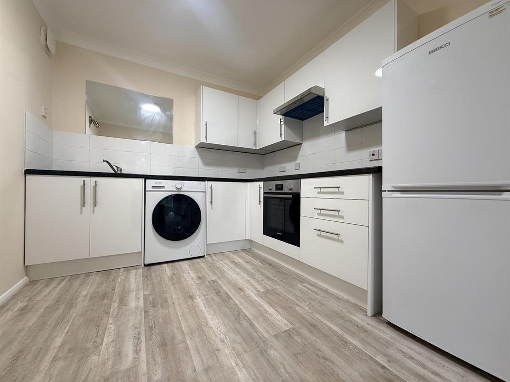 Property photo 1 of 7 0-1.Jpg