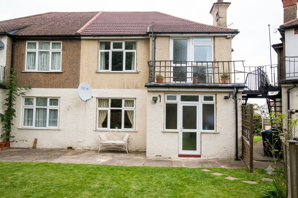Property photo 2 of 13
