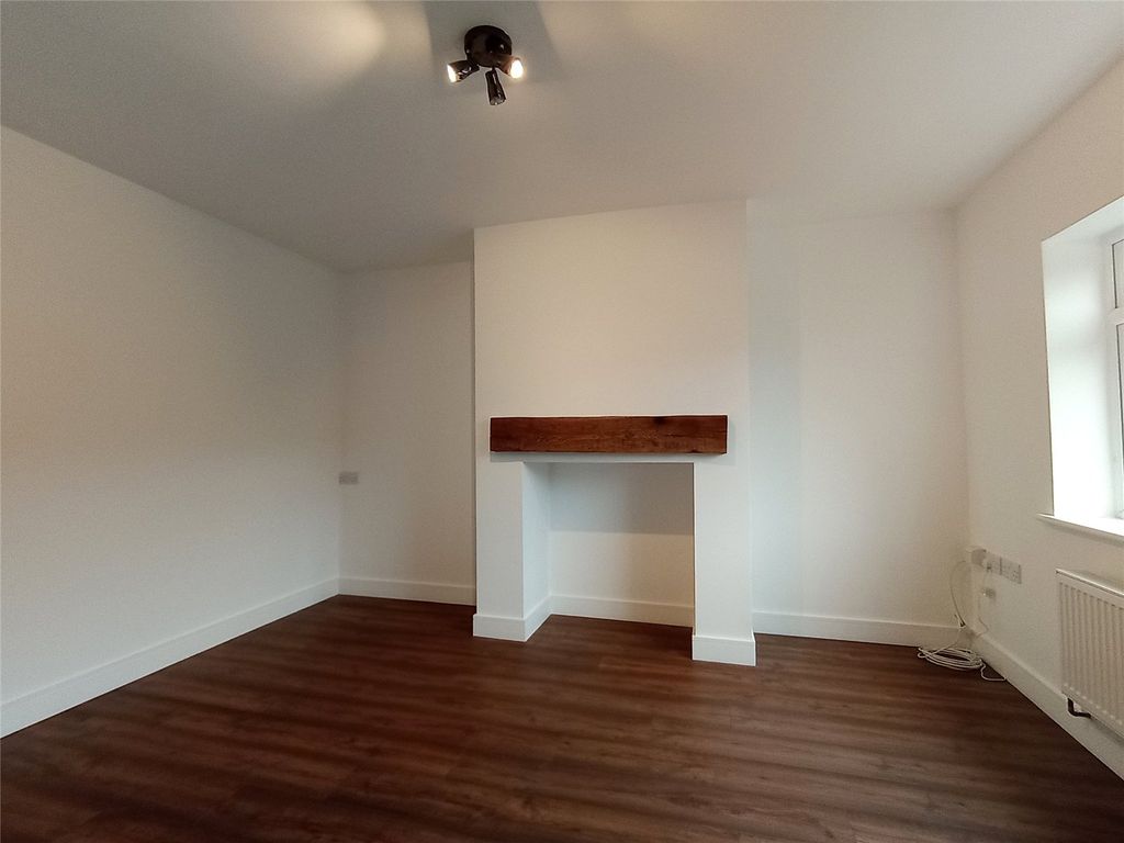 Property photo 2 of 20 Picture No. 40