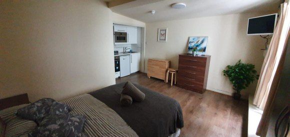 Property photo 2 of 5 c56941Be-8963-485A-8B9F-5F18389c3F2E 3.Jpg