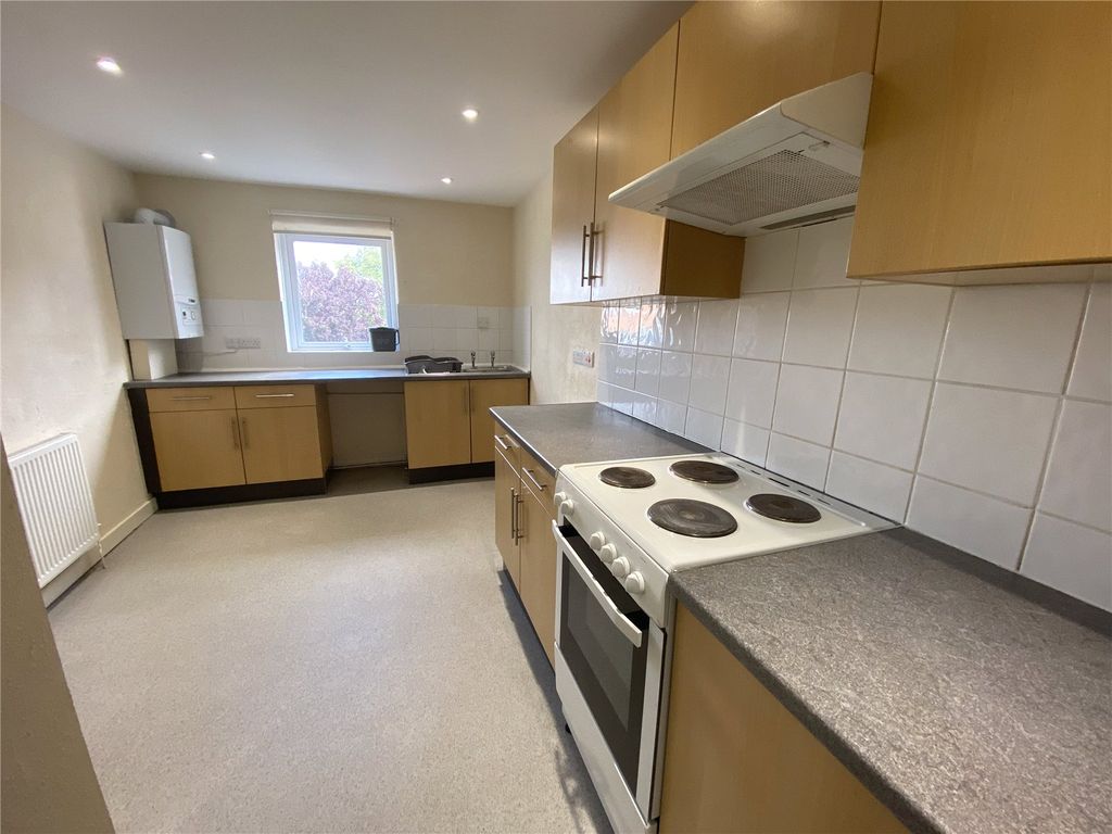 Property photo 3 of 16 Picture No. 19
