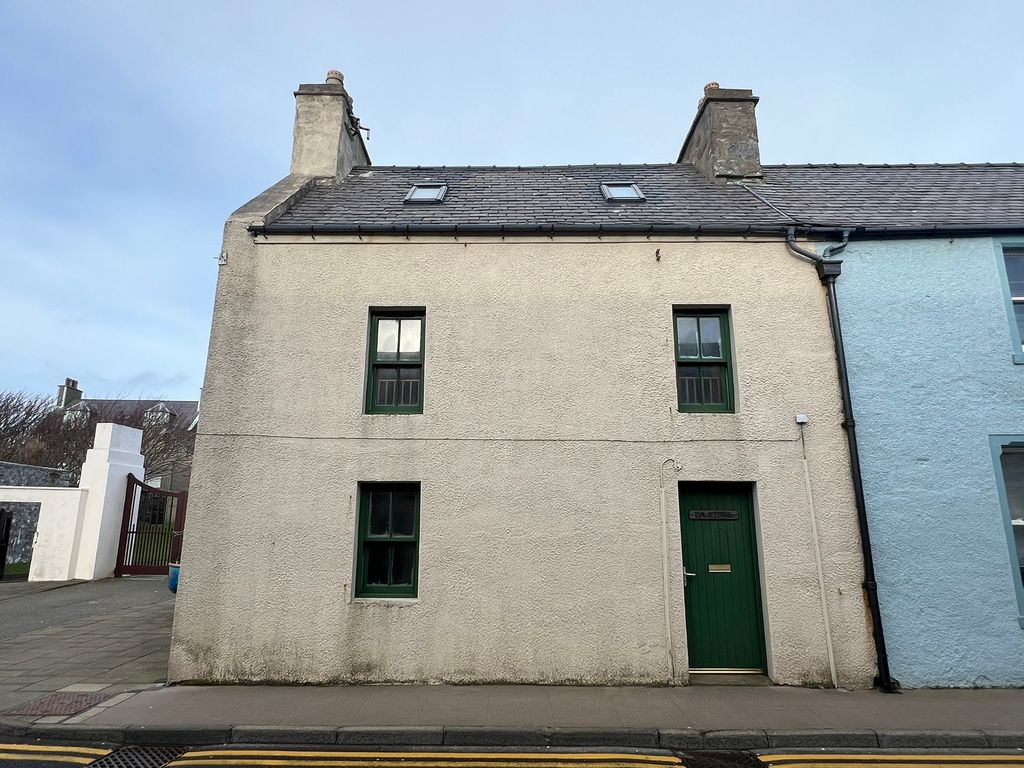 Property photo 1 of 16