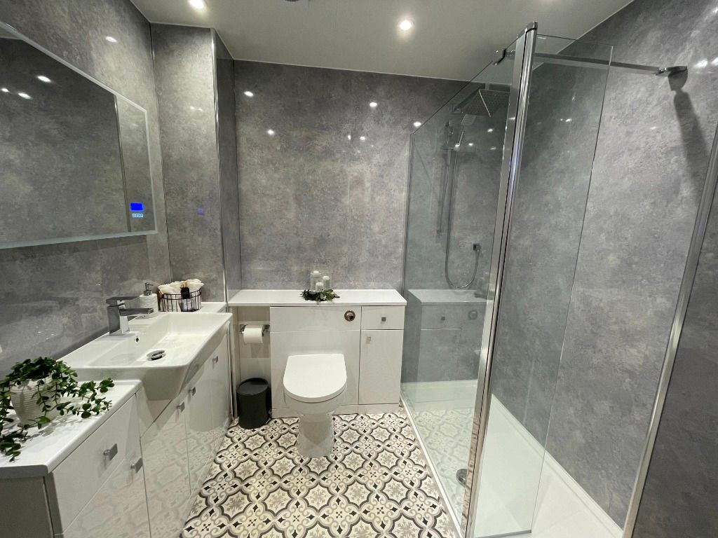 Property photo 3 of 8 Photo 3