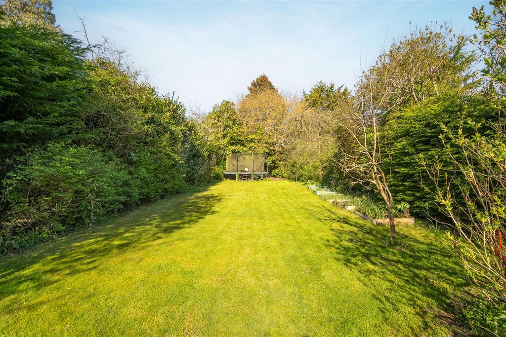 Property photo 2 of 14