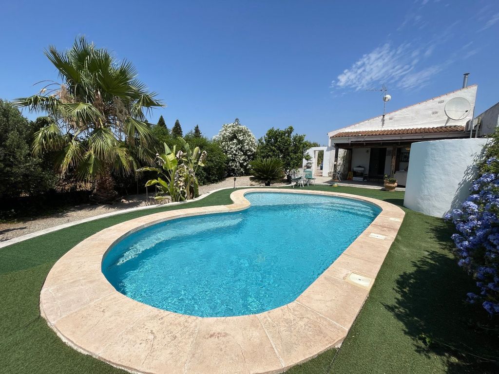 Property photo 1 of 10
