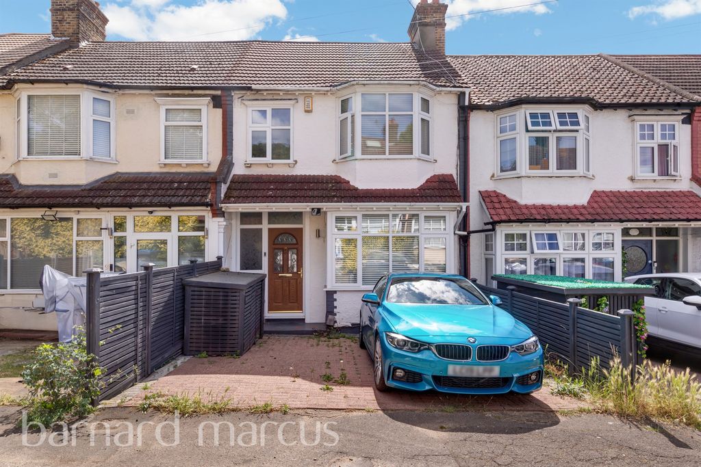 Property photo 1 of 12