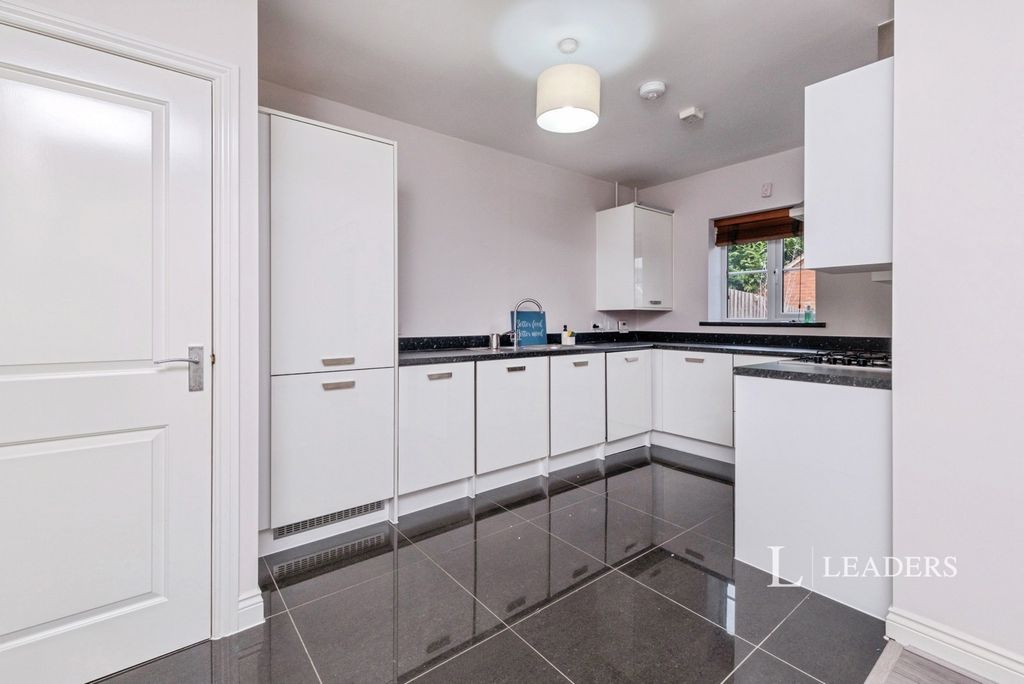 Property photo 2 of 14 Pbox-Img.Jpg