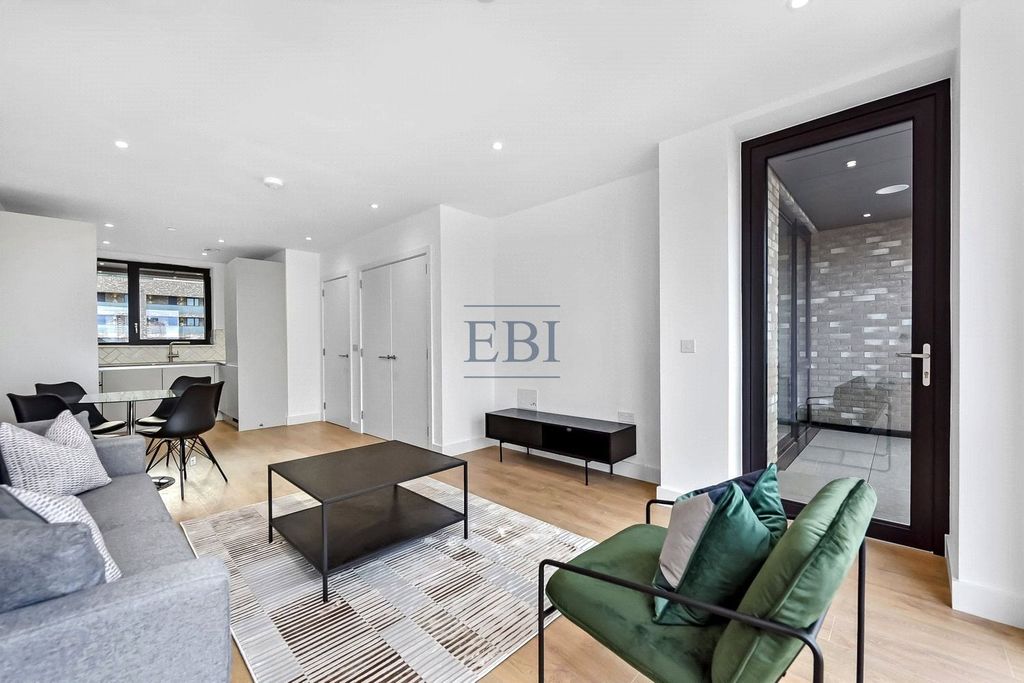 Property photo 3 of 13 Picture No. 12