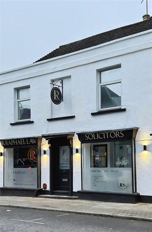 Property photo 1 of 10 Ec121Ef0-Whatsapp 20Image 202025-11-21 20At 2016.2