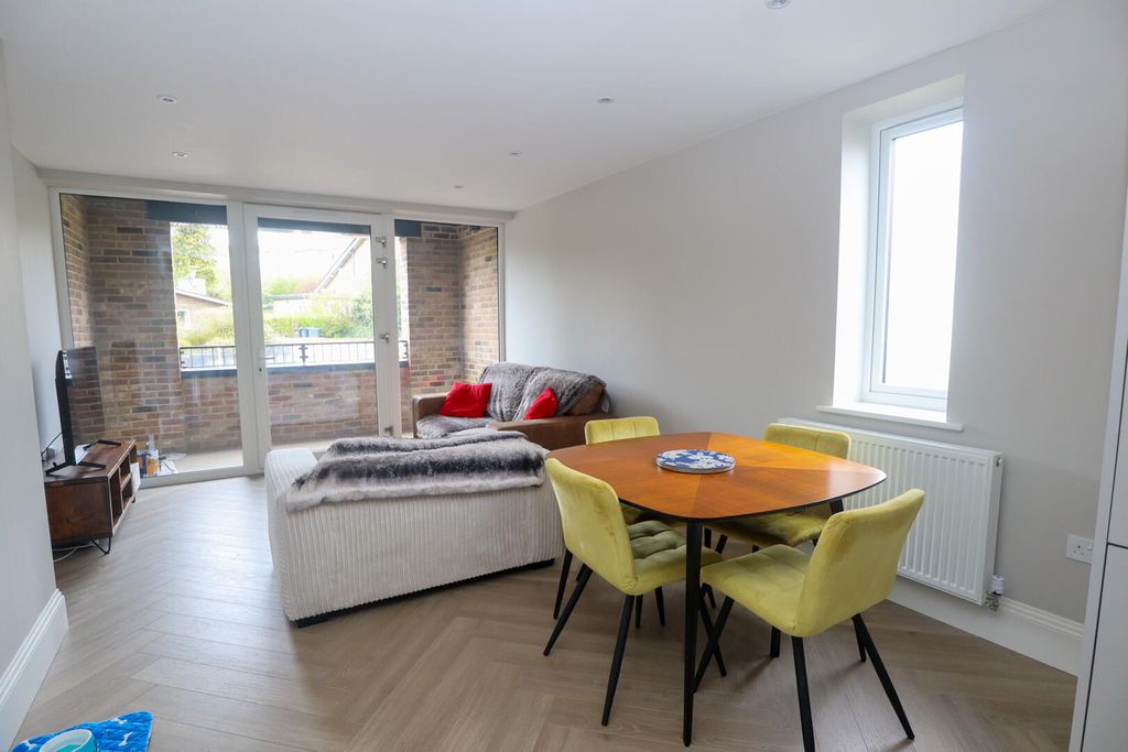 Property photo 2 of 9 Living Room