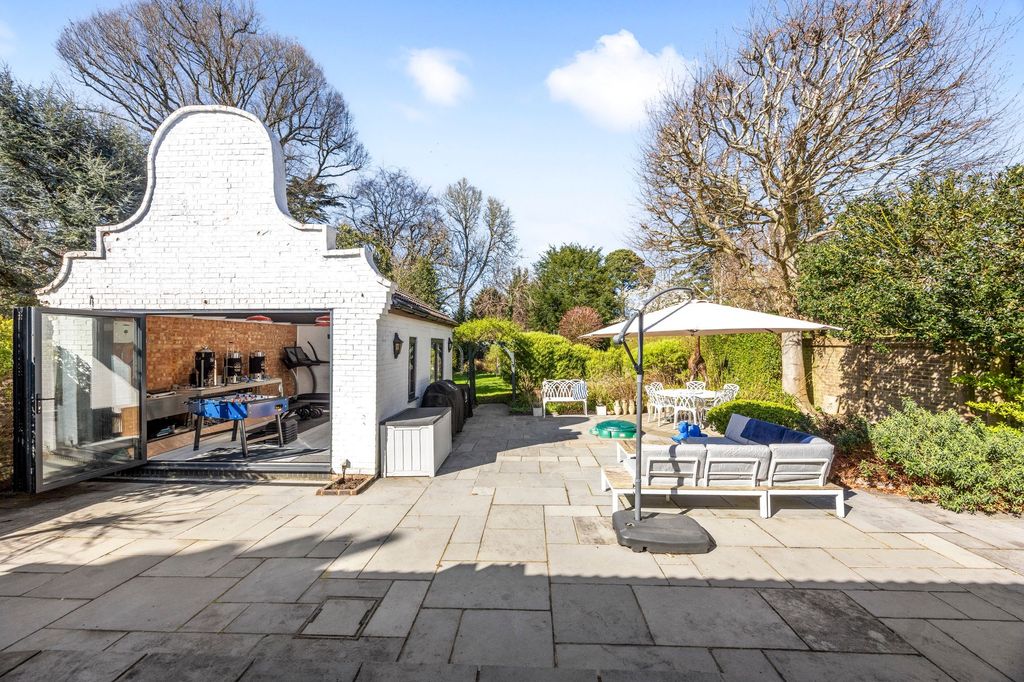 Additional image 39 of 6 bed detached house for saleWimblehurst Road, Horsham RH12