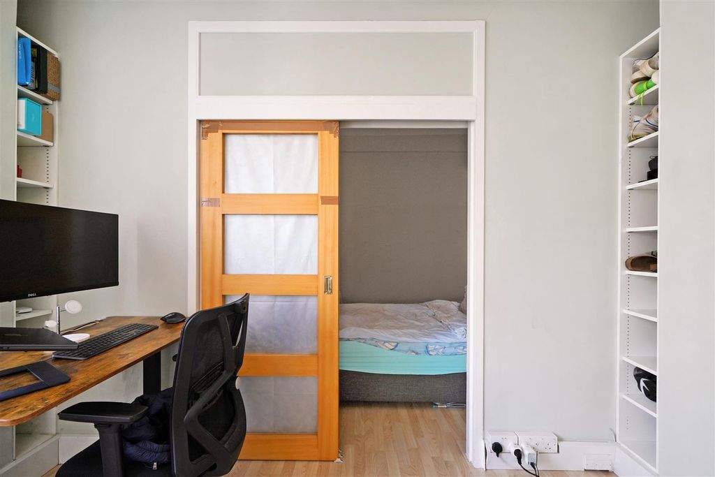 Property photo 2 of 13 Flat 59, Florin Court - Hkxis3Wbgm7Eksbblxpb.Jpg