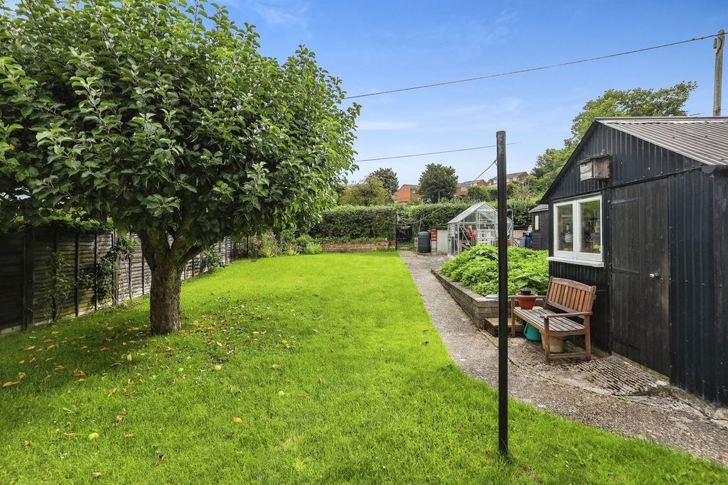 Property photo 2 of 15
