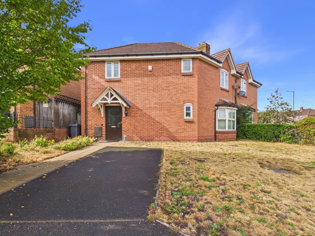 Property photo 1 of 23 Cam01332G0Pr0745Still023