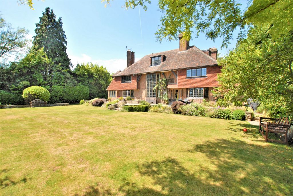 Property photo 1 of 42 Kintail Manor