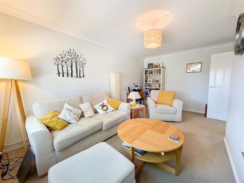 Property photo 3 of 14 Tlc_F0Adc2ee-Bc65-4Bed-Baa5-40B781Df776F_9A626B8.J