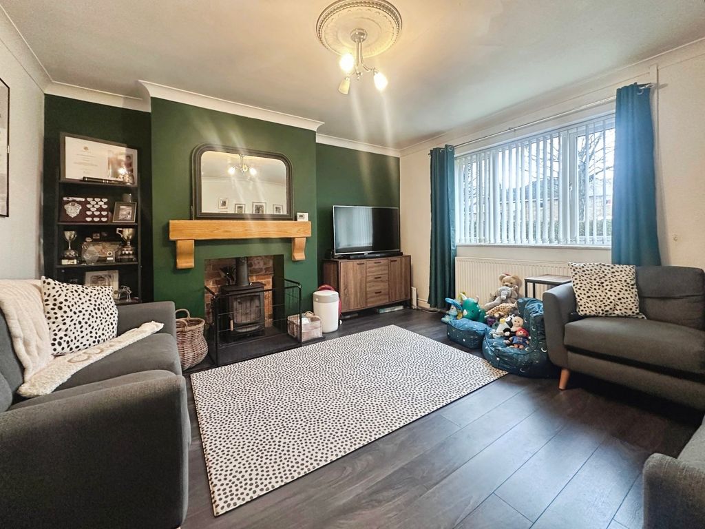 Property photo 2 of 16 Picture No. 04