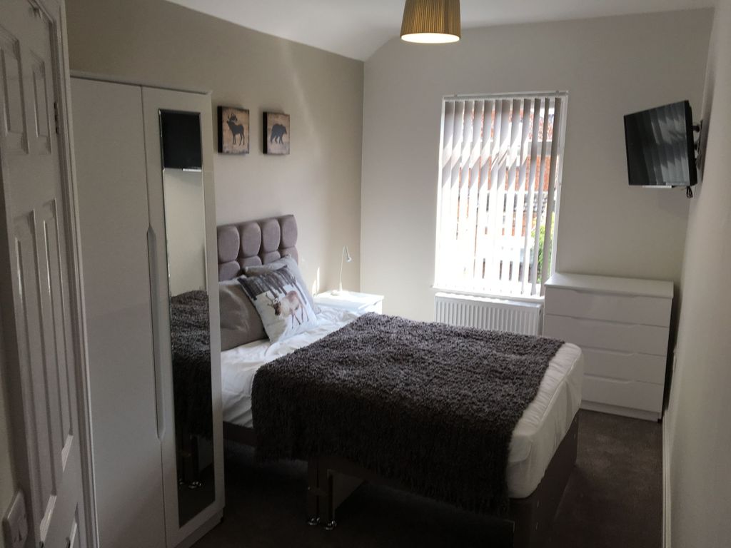 Property photo 3 of 21