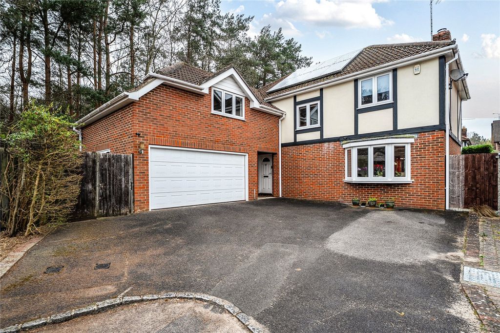 Property photo 1 of 22 Front