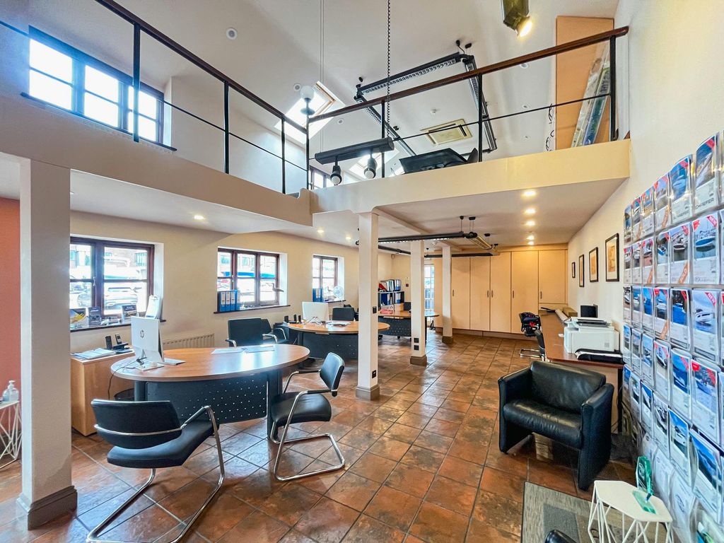 Property photo 3 of 13 4-Web-2.Jpg