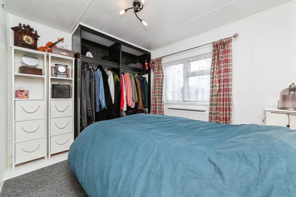 Additional image 8 of 2 bed mobile/park home for saleHillside Park, Limekiln Lane, Baldock SG7