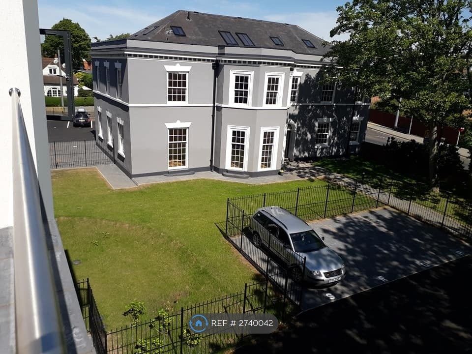 Property photo 2 of 14