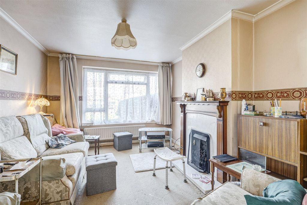 Property photo 2 of 11 Picture No. 01