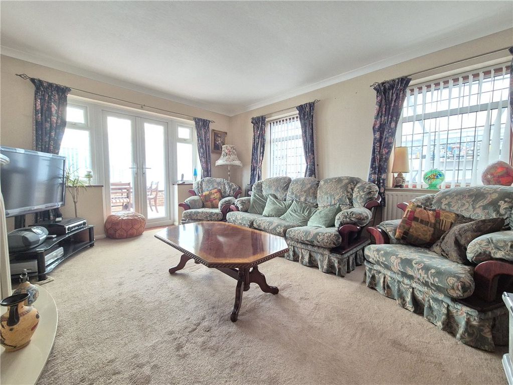 Property photo 2 of 15 Picture No. 02