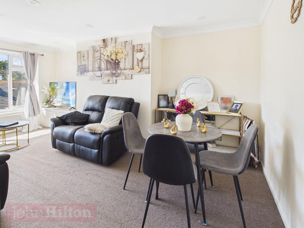 Property photo 2 of 11 Pr0673-Still007.Jpg