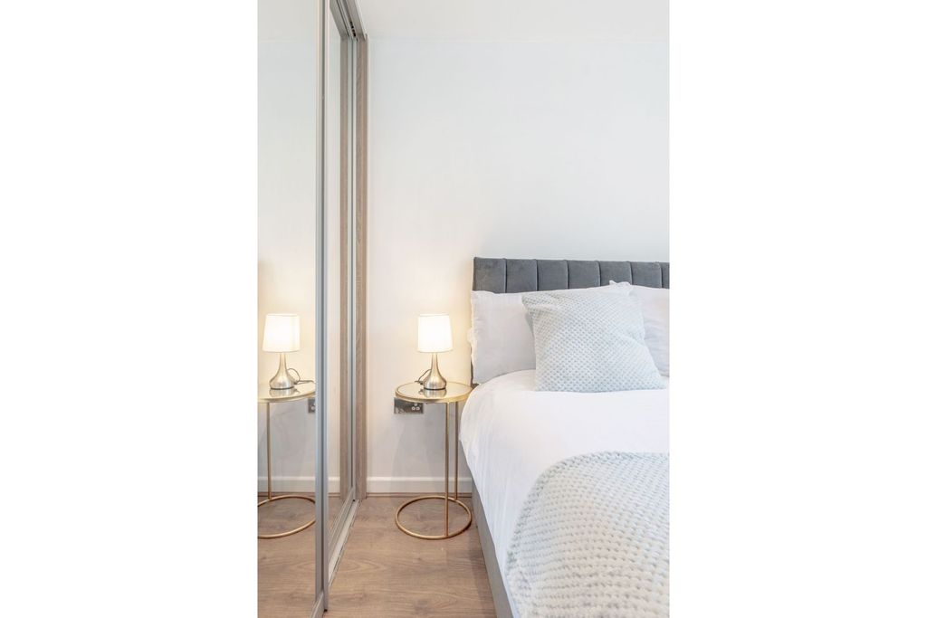 Property photo 3 of 66