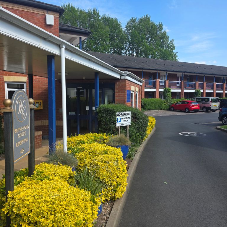 Property photo 2 of 21