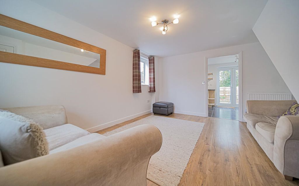 Property photo 3 of 12 P1070065.Jpg