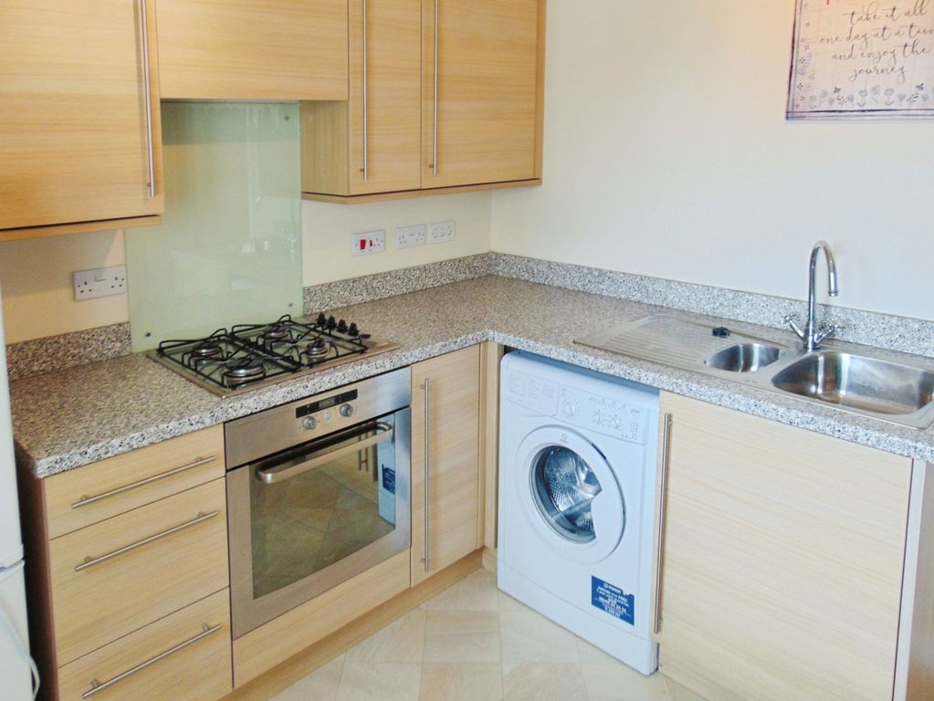 Property photo 3 of 7 0356Caa6-060