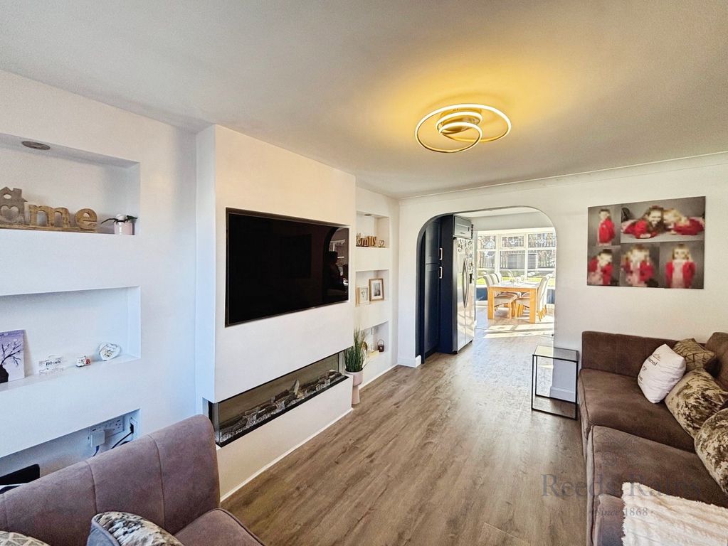 Property photo 2 of 18 Picture No. 17