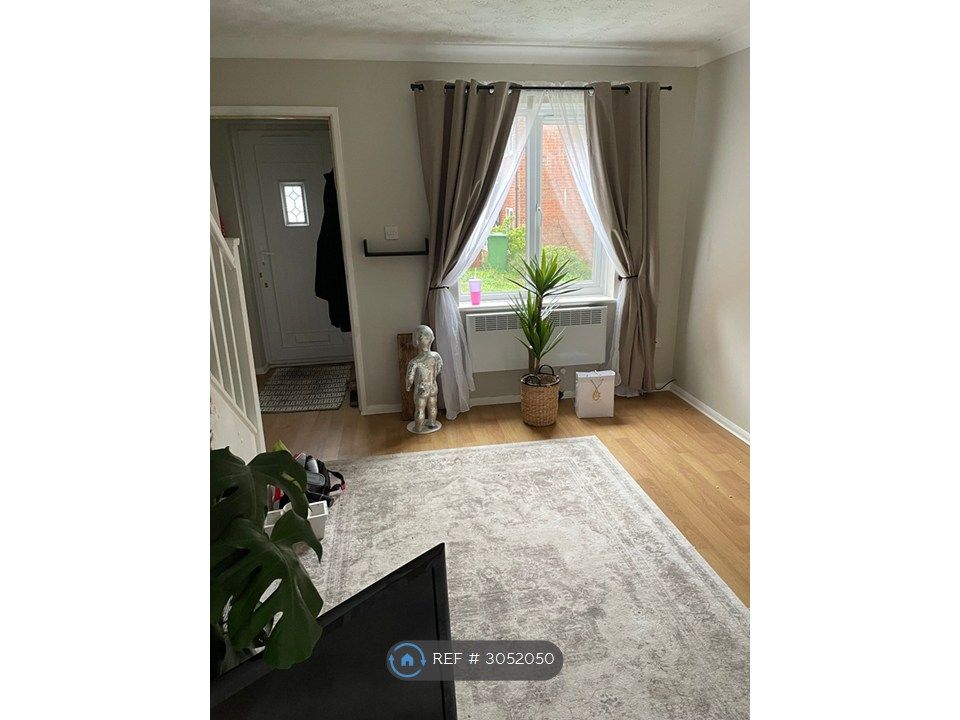 Property photo 3 of 21