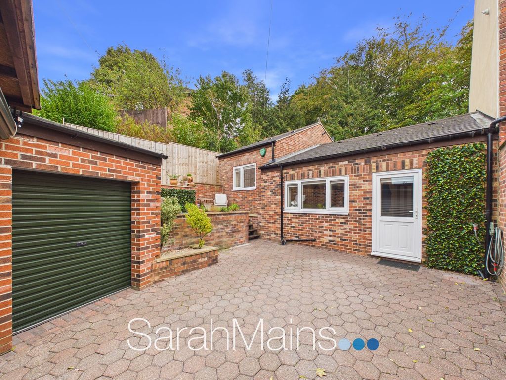 Property photo 1 of 12 External