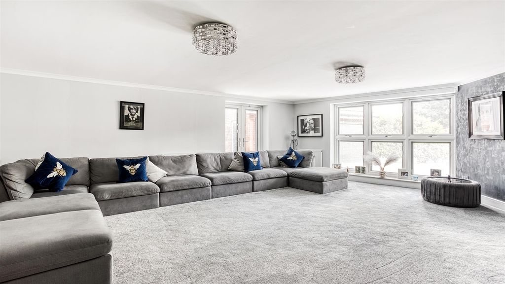 Additional image 6 of 6 bed detached house for saleWhittlebury Drive, Littleover, Derby DE23