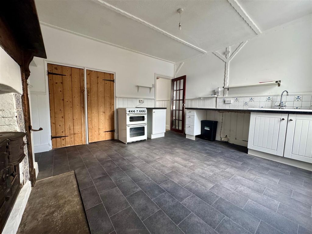 Property photo 3 of 13 Img_0721 2.Jpeg