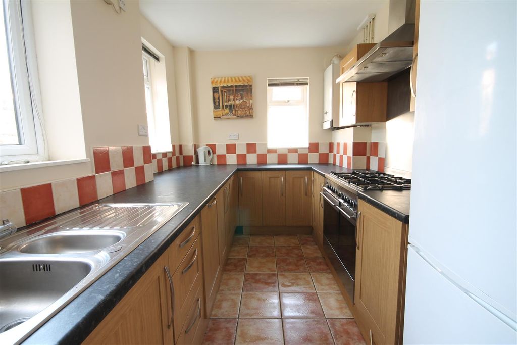 Property photo 2 of 10 249.Jpg