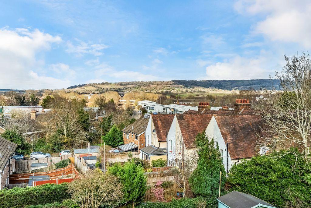 Property photo 3 of 31 Photo 3