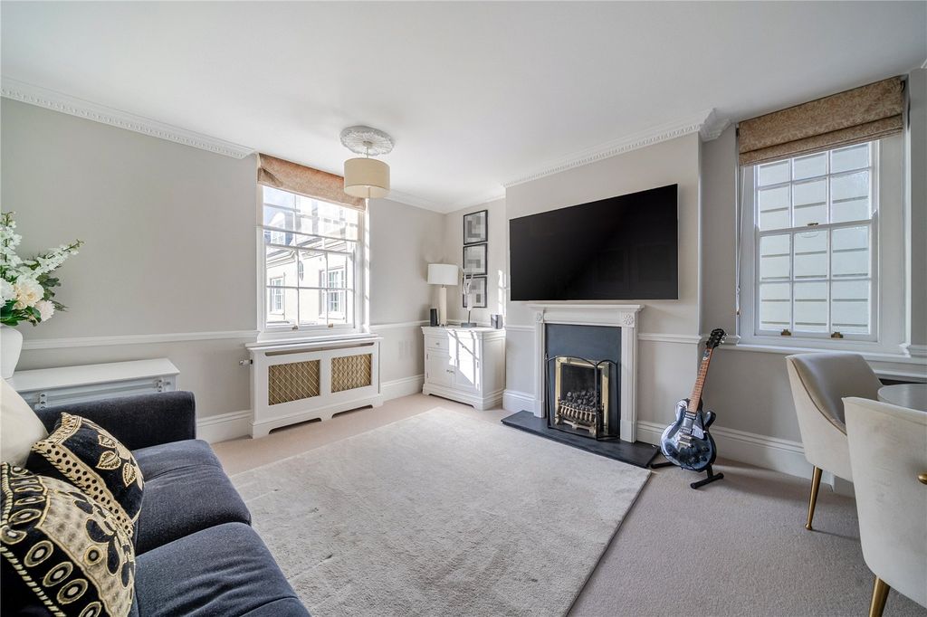 Property photo 2 of 13 Picture No. 94